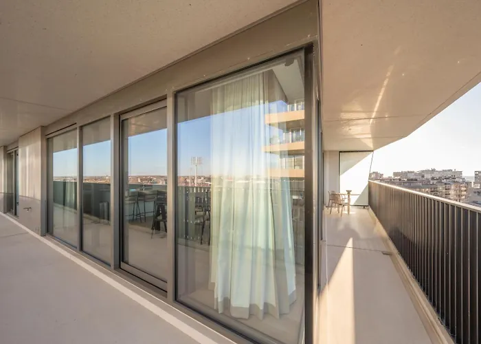 Seaview With Parking & Balcony * Ostend